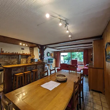 Belle Vue Des Praz Apartment